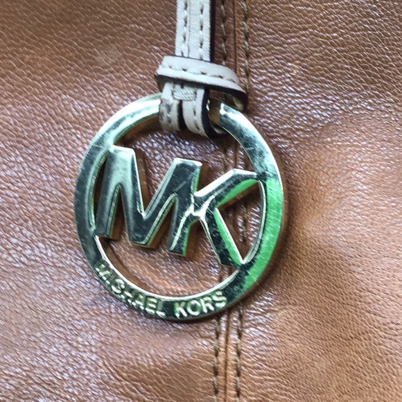 Michael Kors Brown Leather Shoulder Bag - Picture 11 of 16